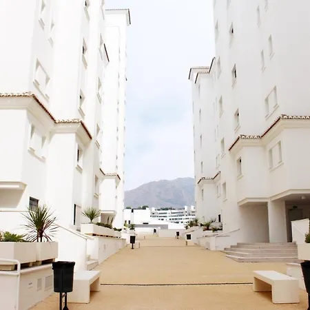 Puerto Blanco 2d Apartment Estepona